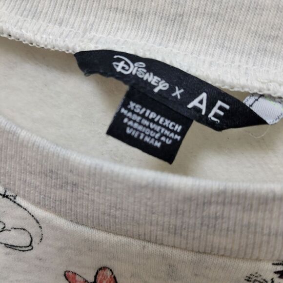 American Eagle Disney Christmas sweatshirt EUC size XS - Picture 2 of 6